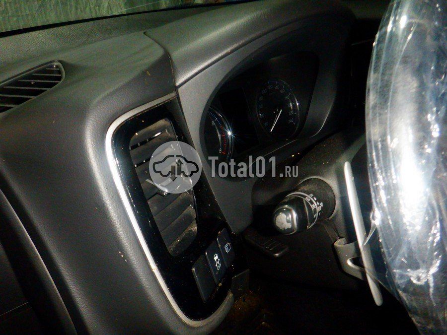 Фото Mitsubishi Outlander 84