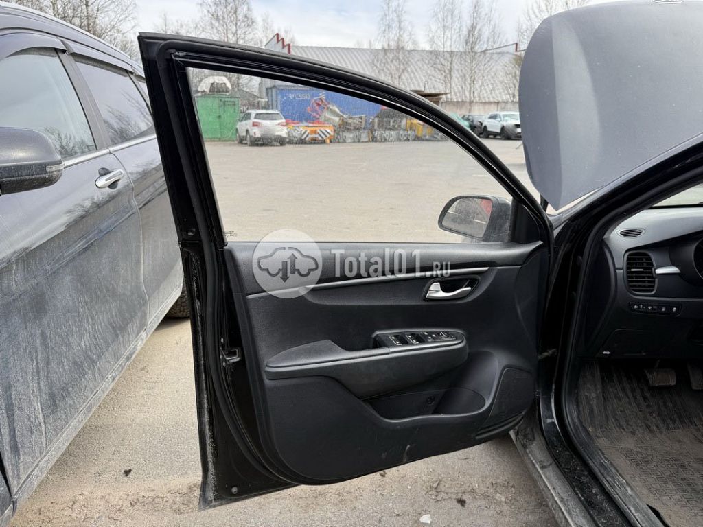 Фото KIA Rio 64