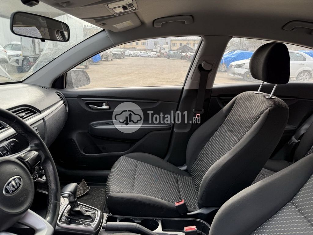 Фото KIA Rio 66