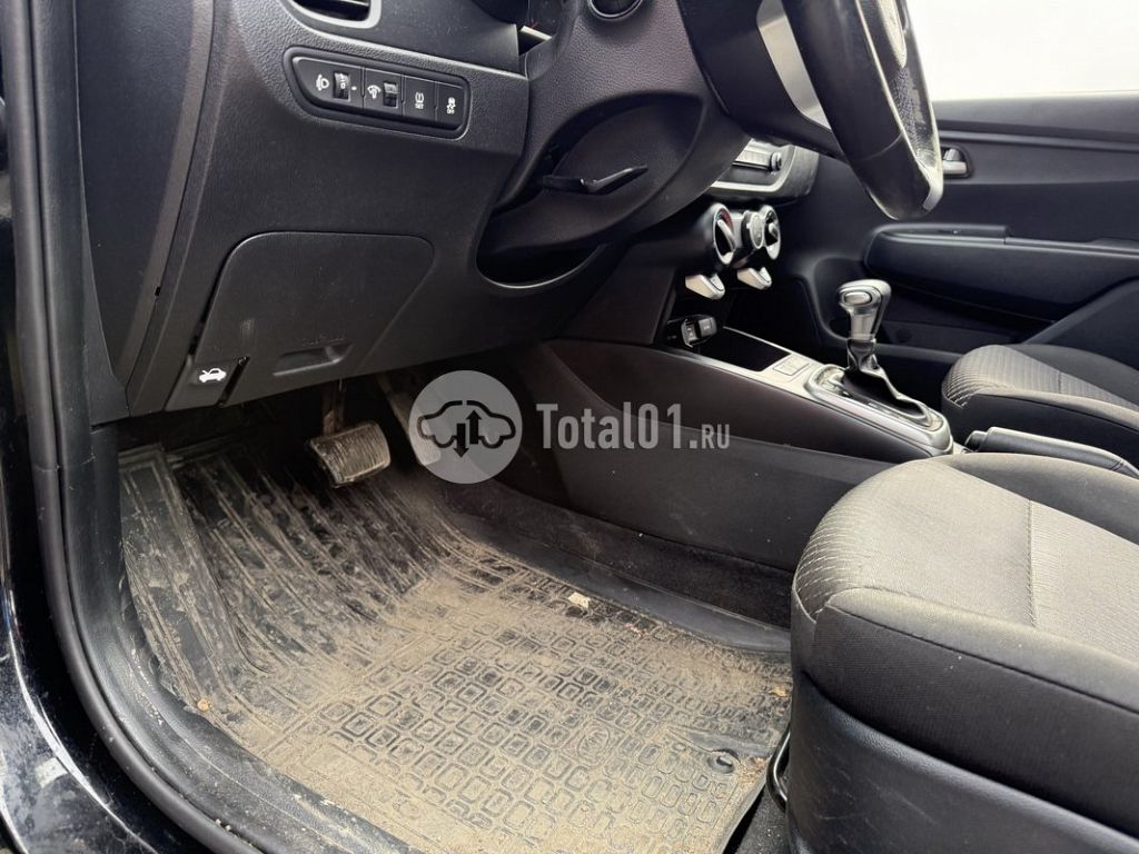 Фото KIA Rio 70