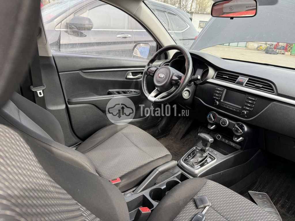 Фото KIA Rio 86