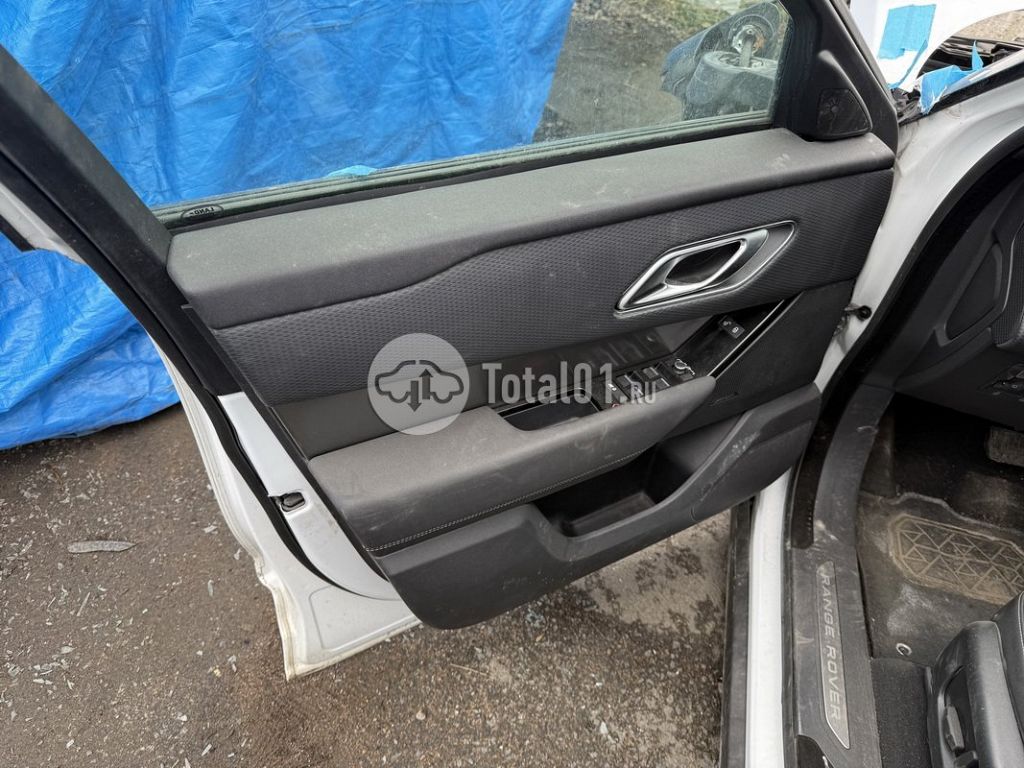 Фото Land Rover Range Rover Velar 108