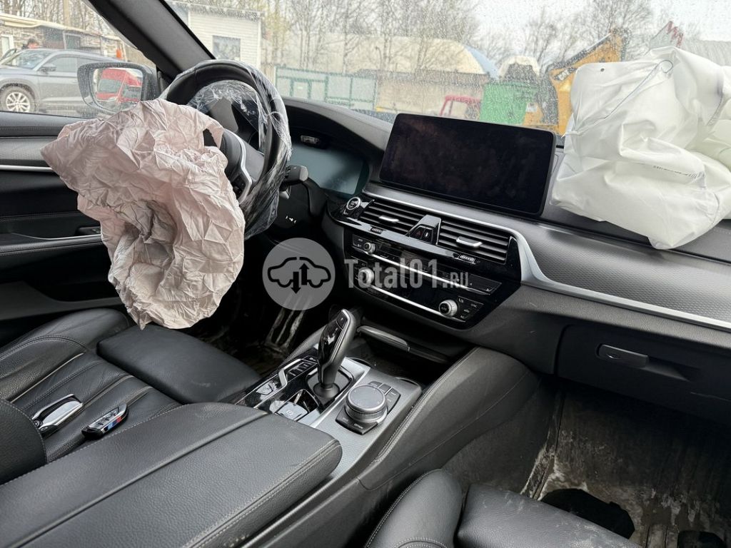 Фото BMW 6 серия 156