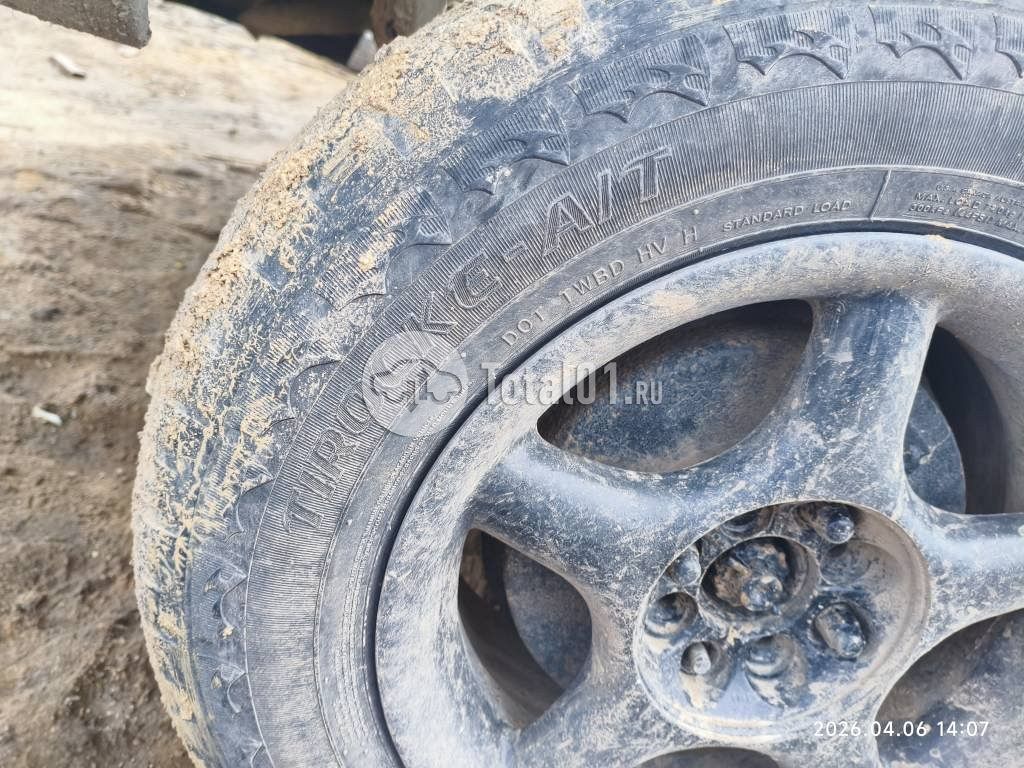 Фото Nissan Serena 10