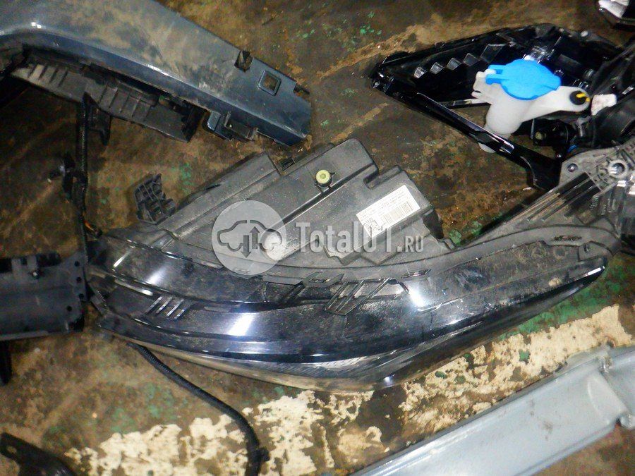 Фото Geely Preface 300