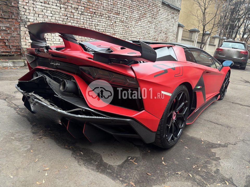 Фото Lamborghini Aventador 20