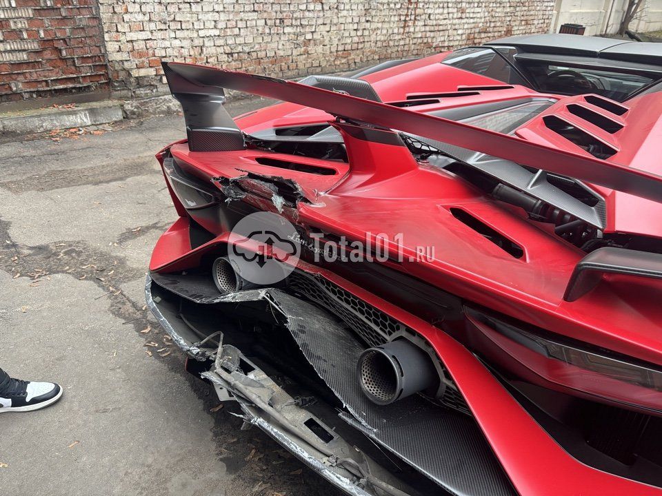 Фото Lamborghini Aventador 58