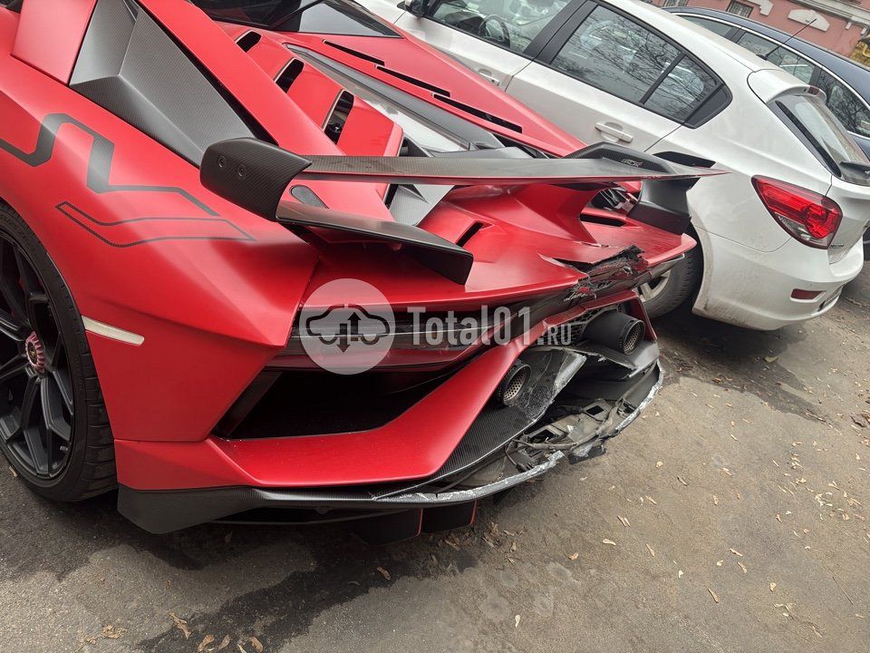 Фото Lamborghini Aventador 64