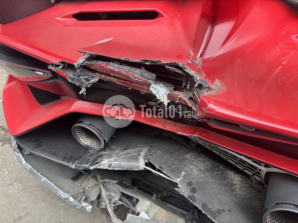 Фото Lamborghini Aventador 108