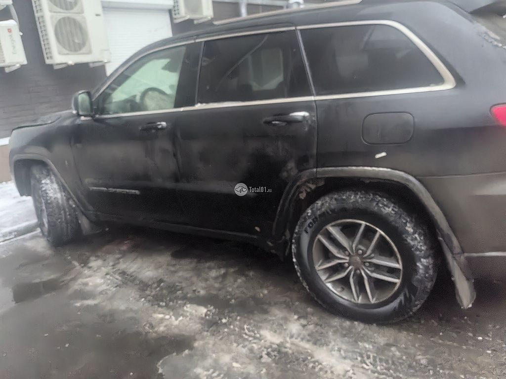 Фото Jeep Grand Cherokee 2