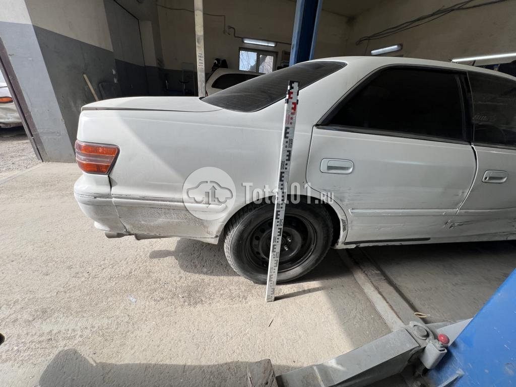 Фото Toyota Mark II 14