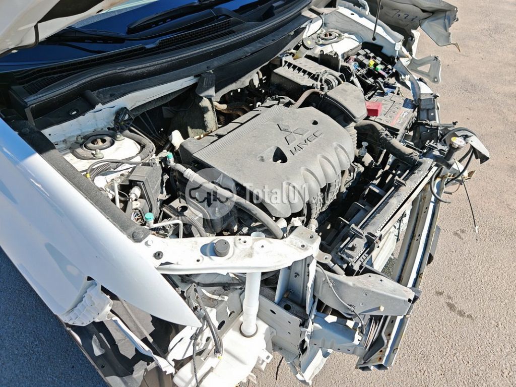 Фото Mitsubishi Outlander Sport 44