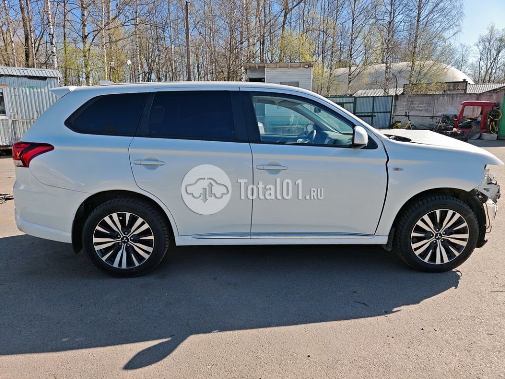 Фото Mitsubishi Outlander Sport 46