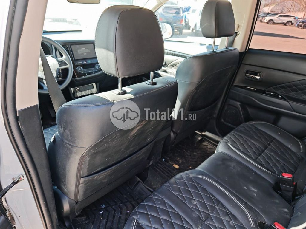 Фото Mitsubishi Outlander Sport 86