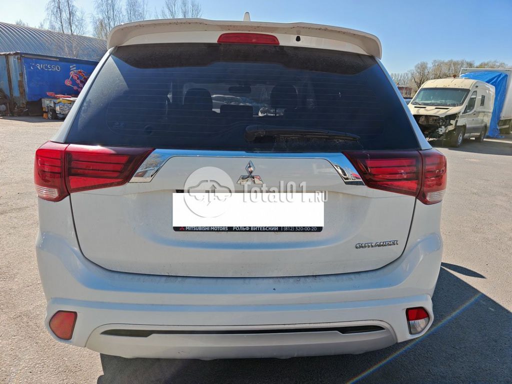 Фото Mitsubishi Outlander Sport 90