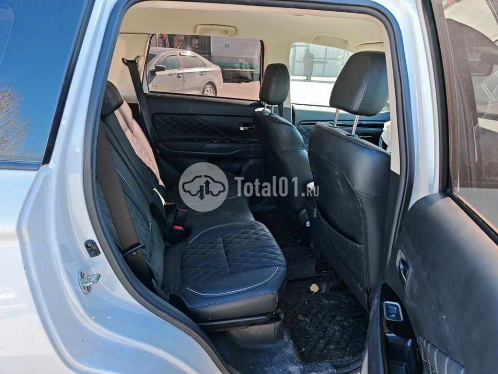 Фото Mitsubishi Outlander Sport 114