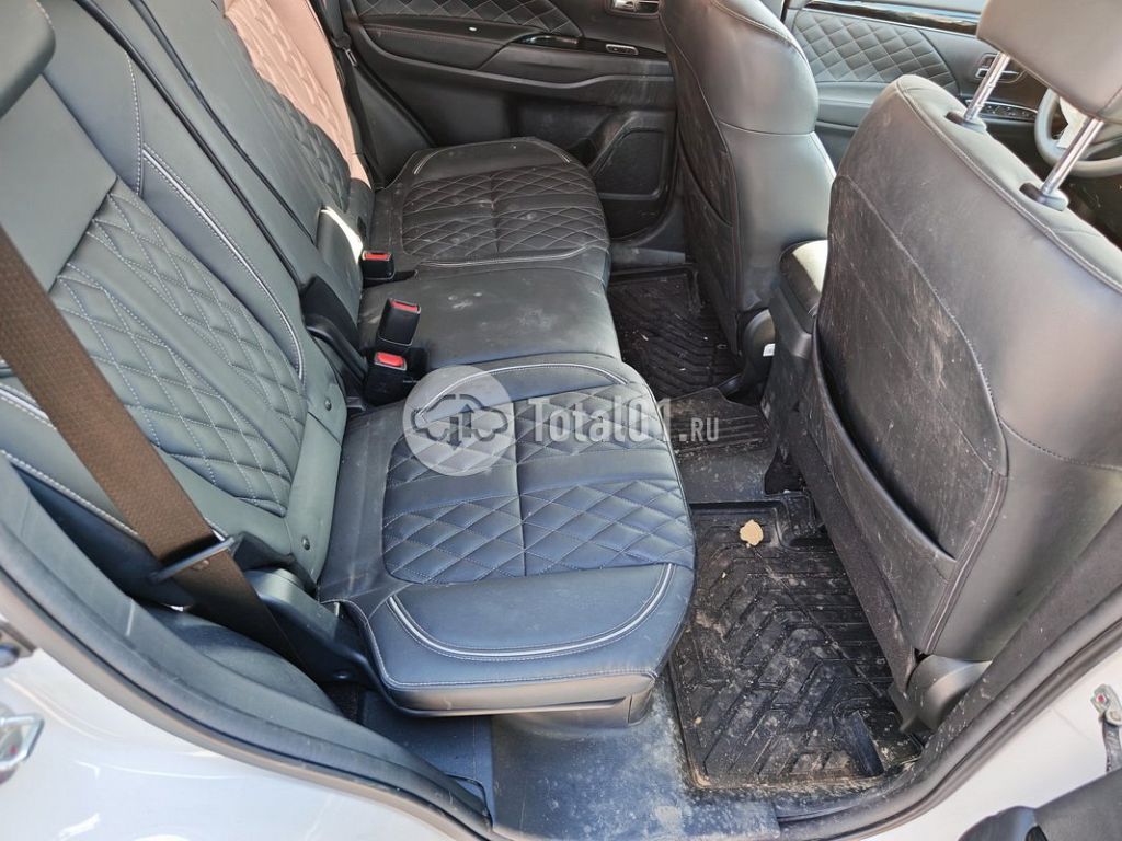 Фото Mitsubishi Outlander Sport 116