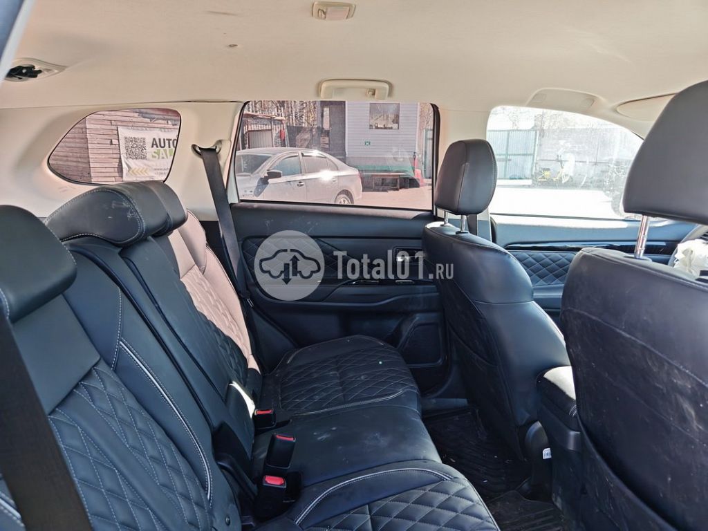 Фото Mitsubishi Outlander Sport 118