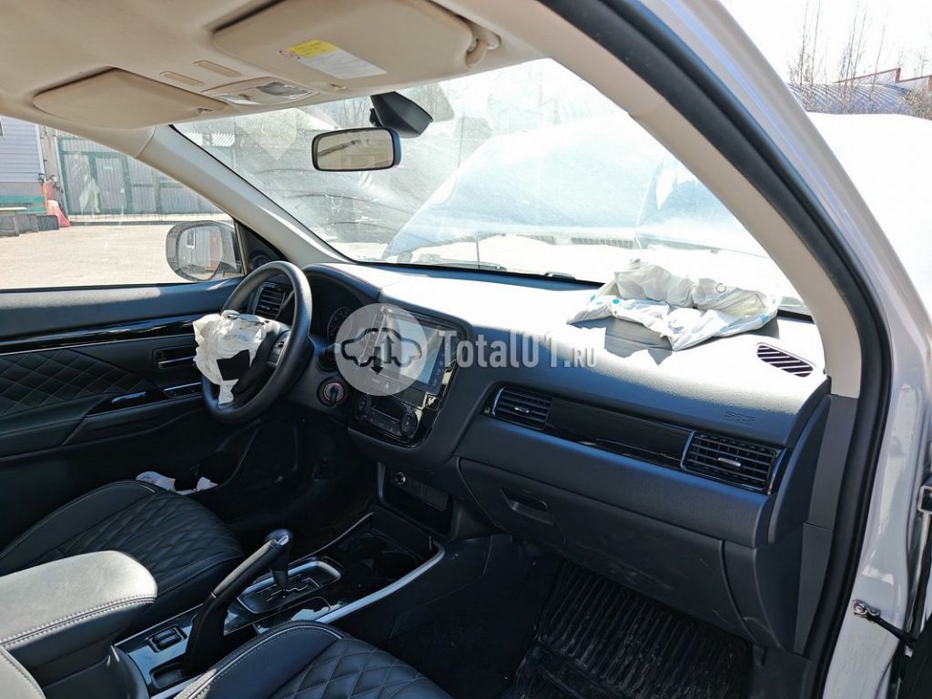 Фото Mitsubishi Outlander Sport 130