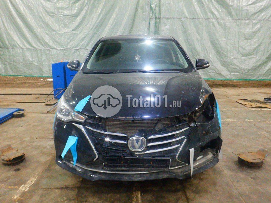Фото Changan Alsvin 4