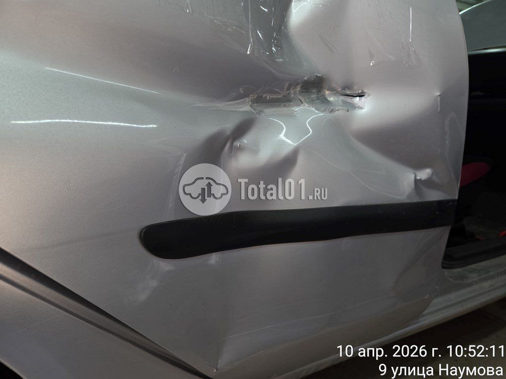 Фото Mitsubishi Colt 28