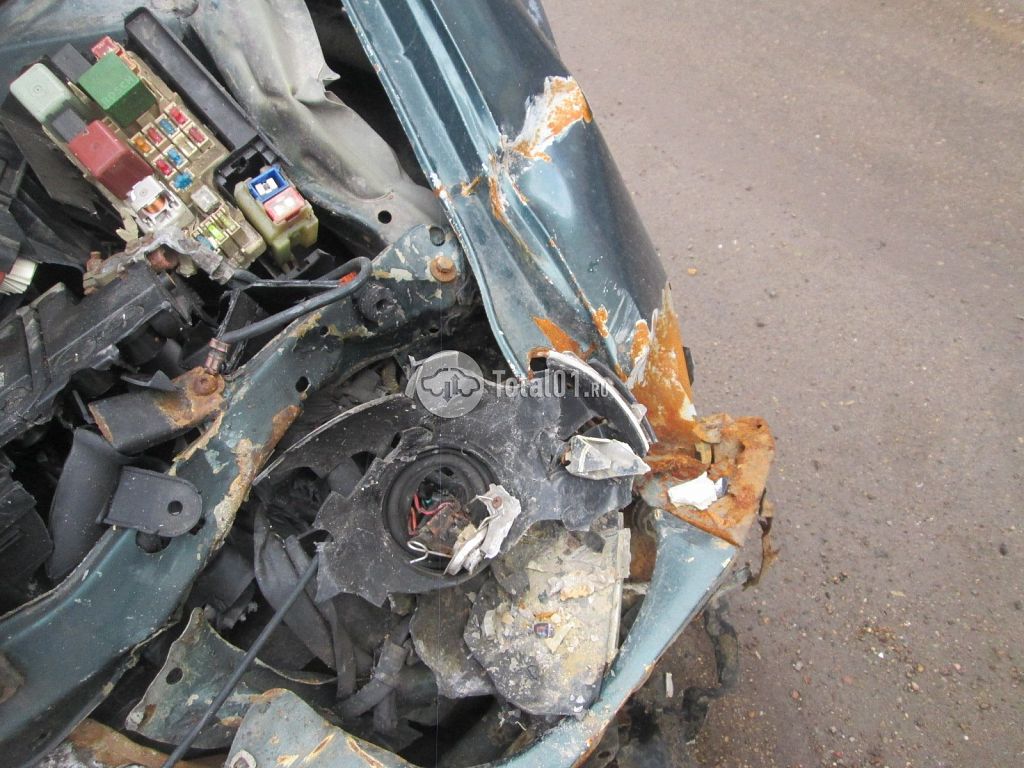 Фото Toyota Corolla 100