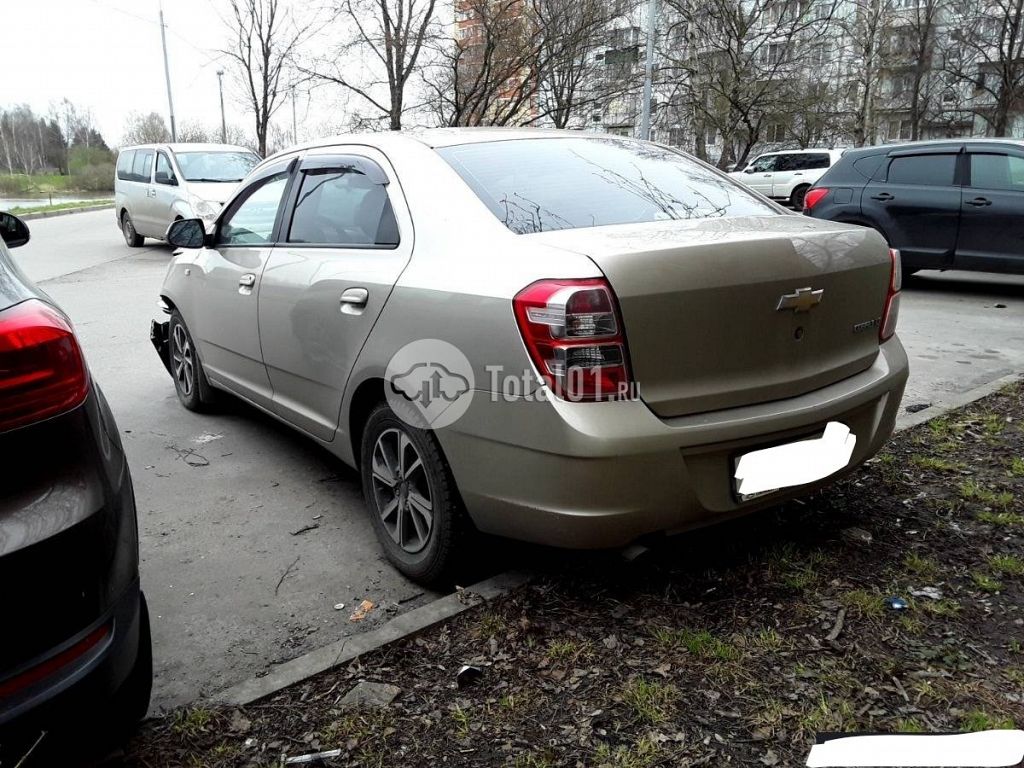 Фото Chevrolet Cobalt 8