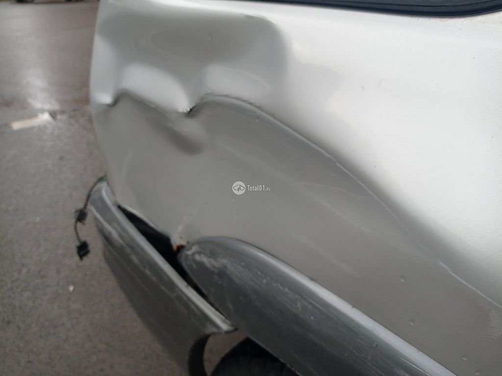 Фото Mazda Tribute 14