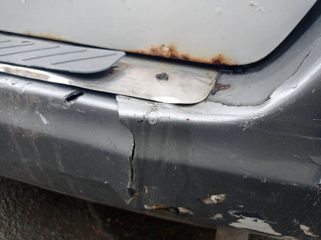 Фото Mazda Tribute 20