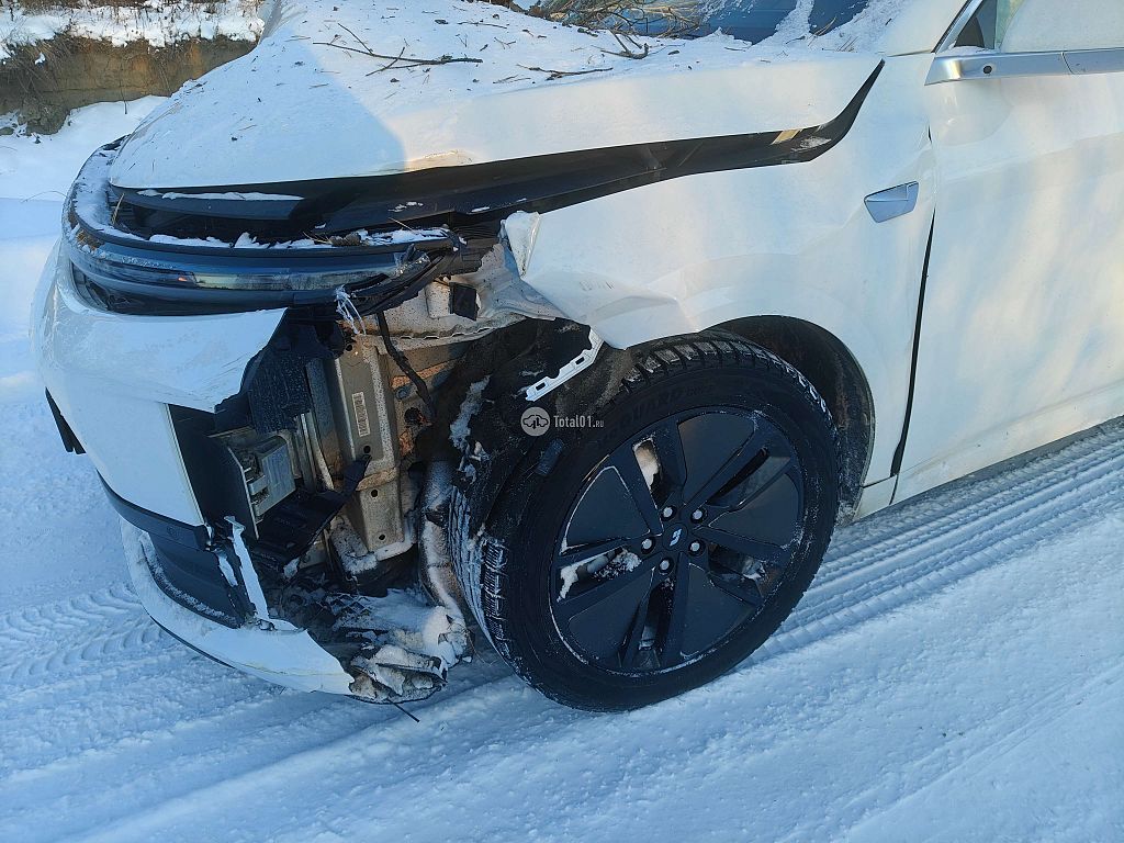 Фото Lixiang L6 20