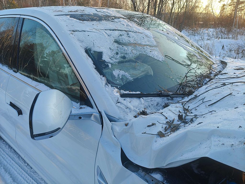 Фото Lixiang L6 34