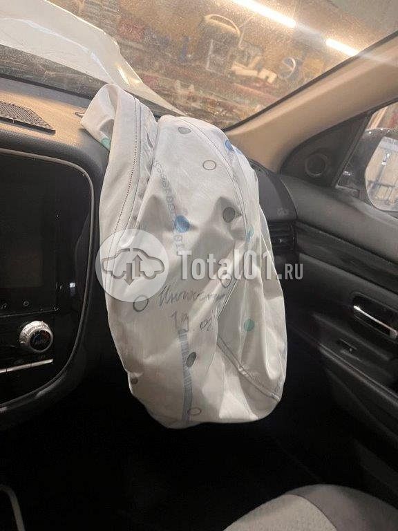 Фото Mitsubishi Outlander 88