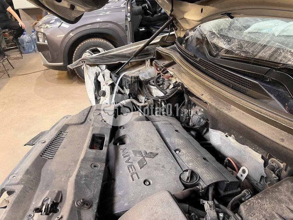 Фото Mitsubishi Outlander 114