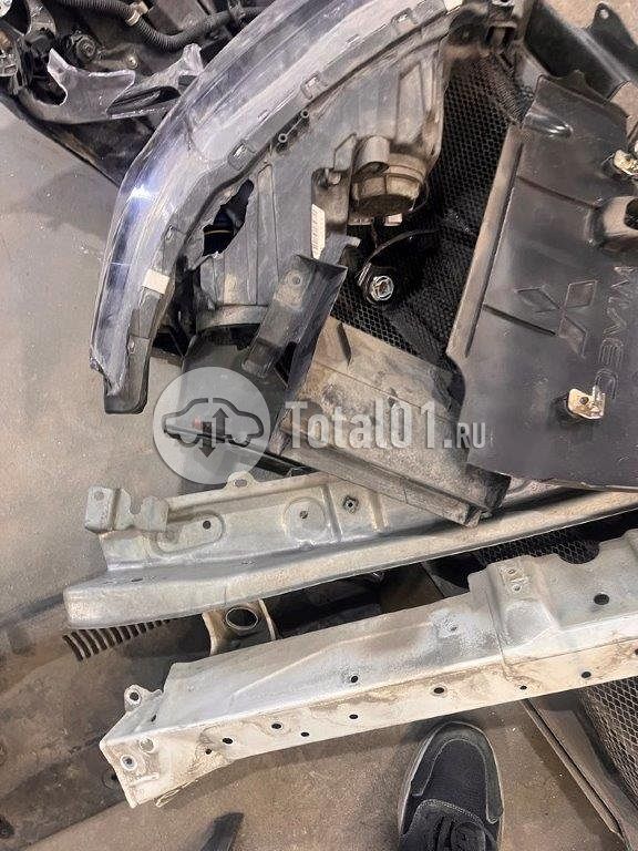 Фото Mitsubishi Outlander 116