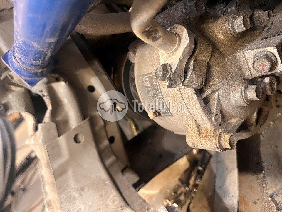 Фото Mitsubishi Outlander 140