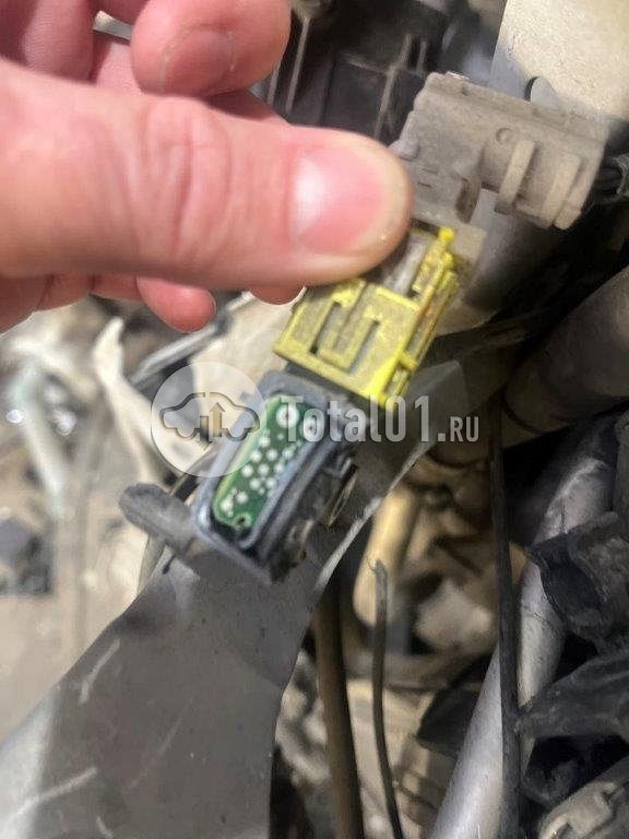 Фото Mitsubishi Outlander 174