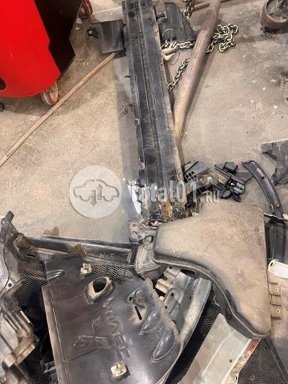 Фото Mitsubishi Outlander 270