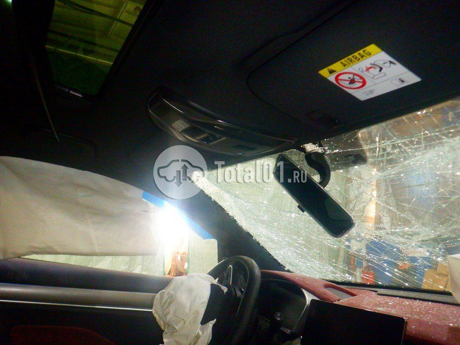 Фото Geely Coolray 34