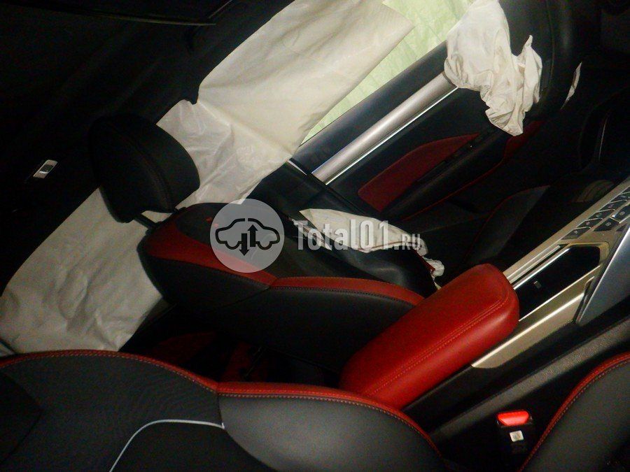 Фото Geely Coolray 36