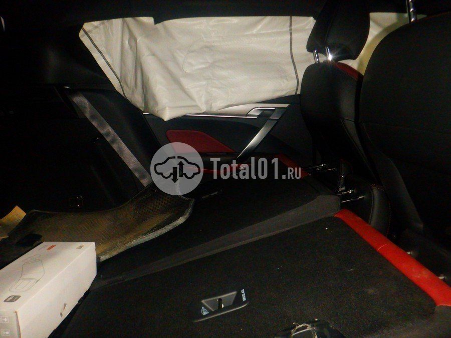 Фото Geely Coolray 48