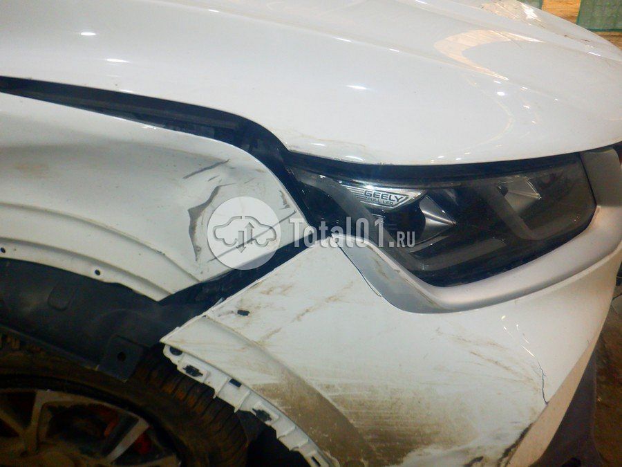 Фото Geely Coolray 88