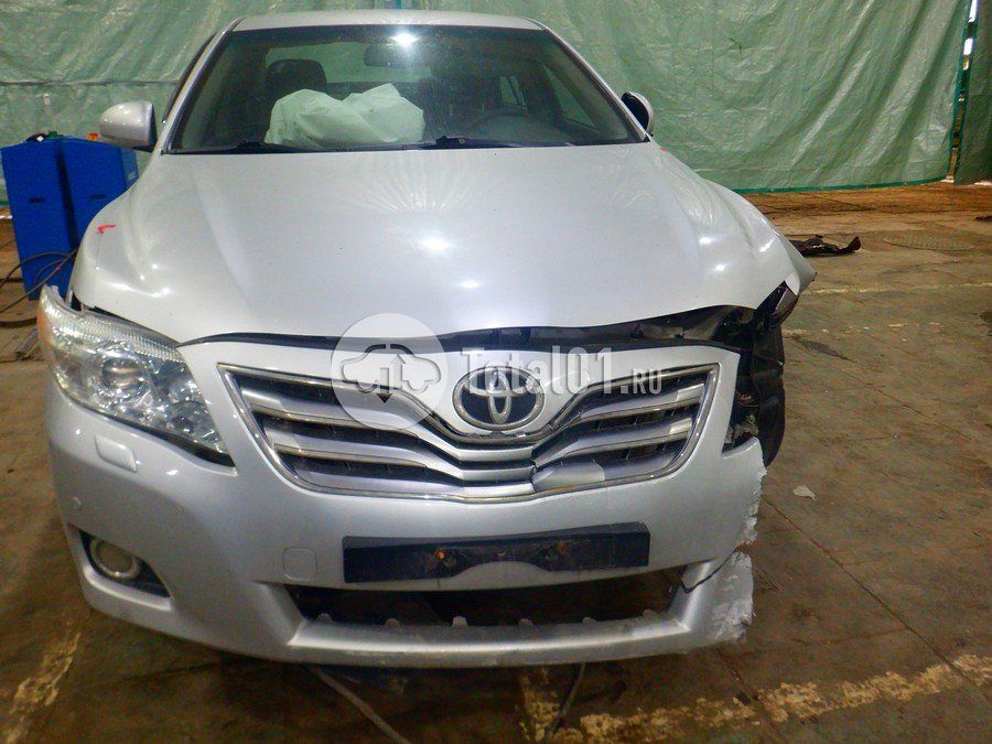 Фото Toyota Camry 4