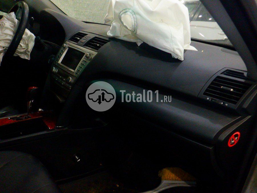 Фото Toyota Camry 28