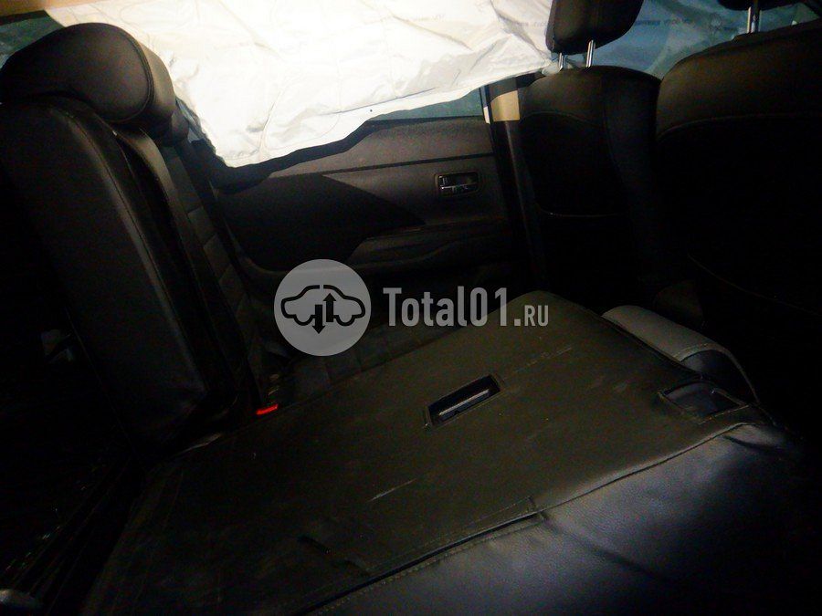 Фото Mitsubishi Outlander 48