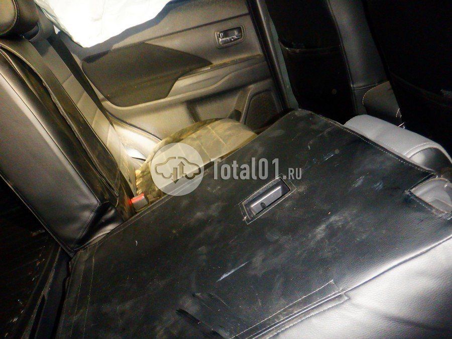 Фото Mitsubishi Outlander 50