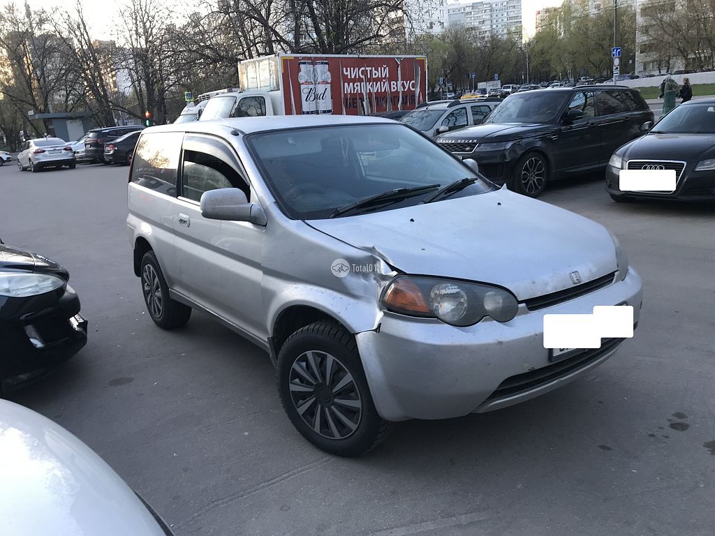 Фото Honda HR-V 8