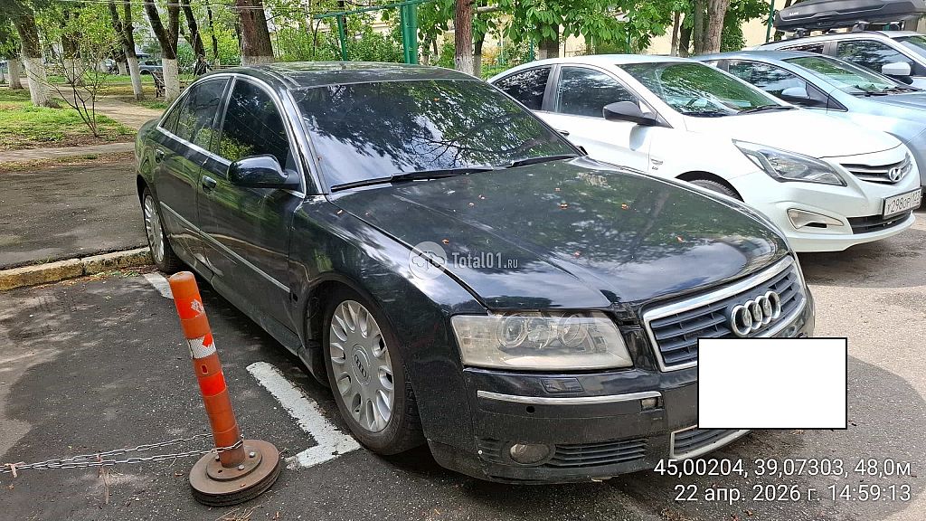 Фото Audi A8 10