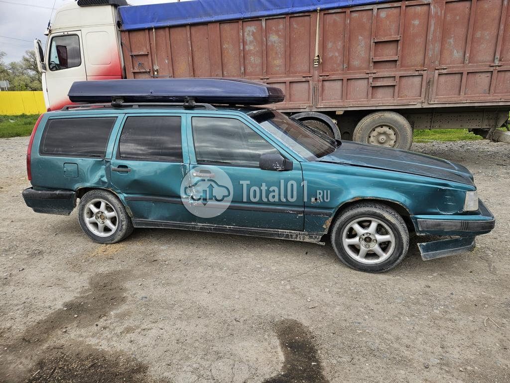 Фото Volvo 850 8