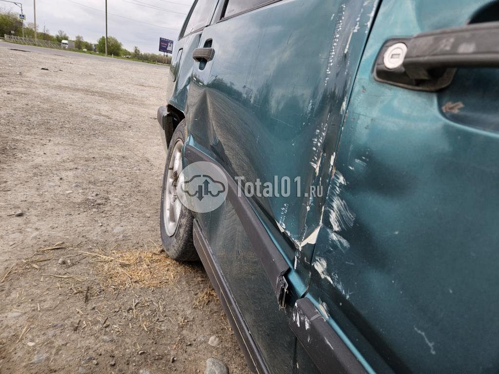 Фото Volvo 850 20