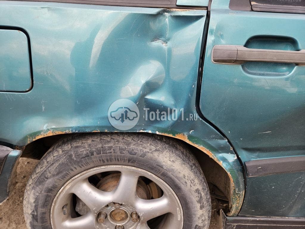 Фото Volvo 850 22